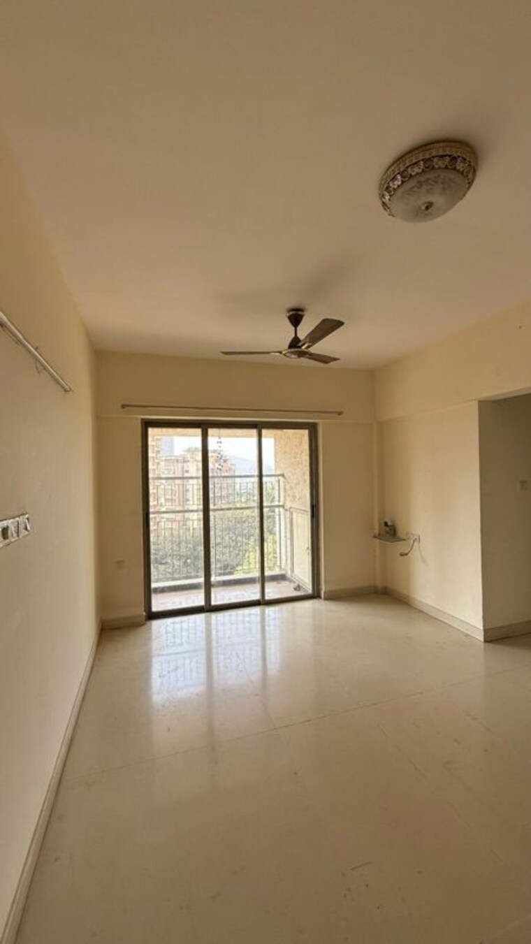Room, lodha-splendora 2.5 Bedroom 840 Sq.Ft. Apartment In Ghodbunder Road Thane 10080002