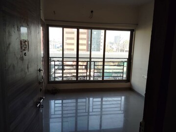 Room in 1 BHK Apartment at Jogeshwari East – for Sale