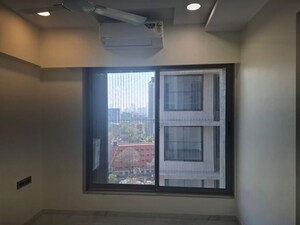 Room in 2 BHK Apartment at Gurukrupa CHS Andheri, Andheri East – for Rent