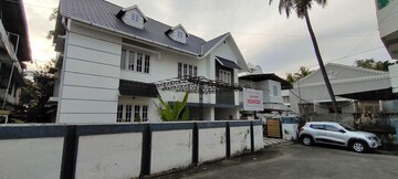 6+ BHK Villa – Exterior View View at Panampilly Nagar - for Sale