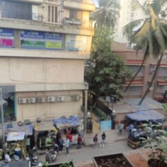 2 BHK + Pooja Room Apartment For Rent in DLH Metroview