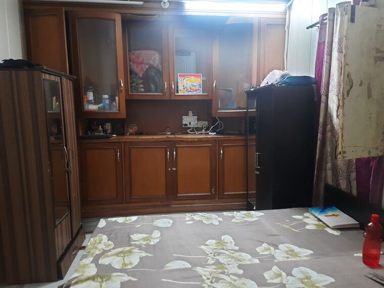 Bedroom, sector 37 Pg For Girls In Sector 37 10080074