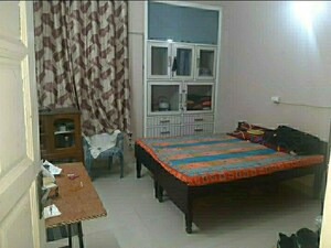 Bedroom in  Pg at Sector 39 – for Rent