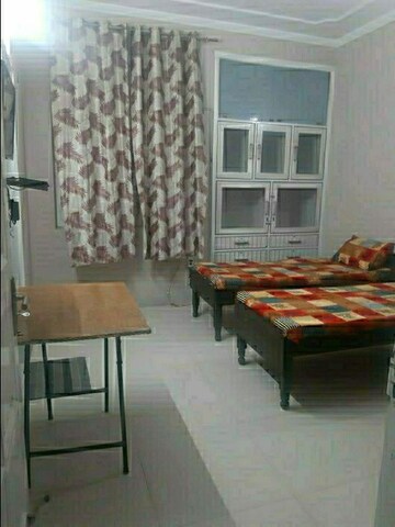 Bedroom in  Pg at Sector 39 – for Rent