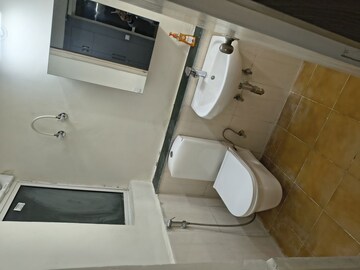 Furnished Amenities in 2 BHK Apartment at Jaypee Greens Kosmos, Sector 134 – for Rent