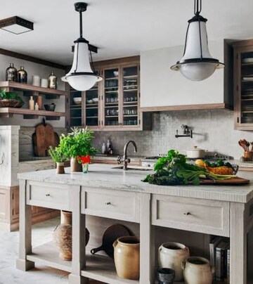 Kitchen in 4 BHK Apartment at Sector 82 – for Rent