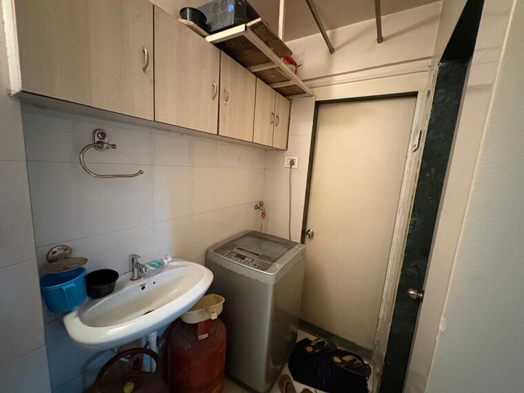 Master Bedroom, sun-city 2 Bedroom 1050 Sq.Ft. Apartment In Sinhagad Road Pune 10080180