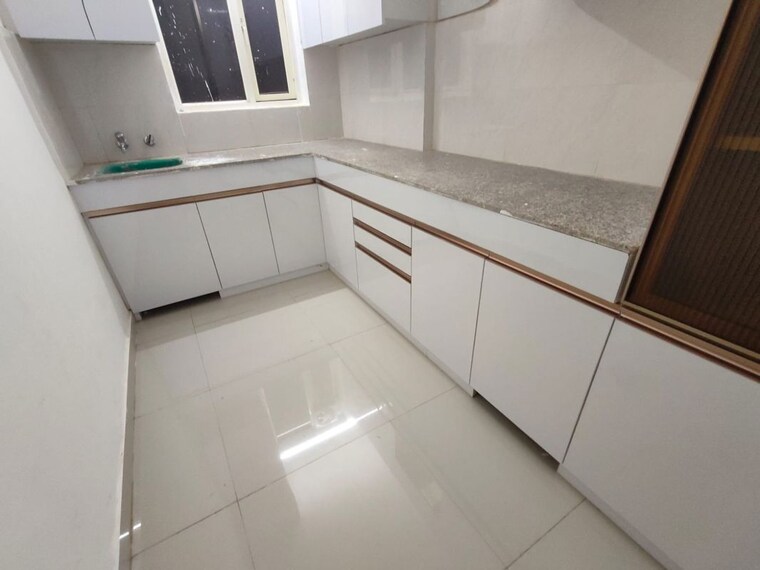 Kitchen, pyramid-midtown 2 Bedroom 1050 Sq.Ft. Apartment In Sector 59 Gurgaon 10080188