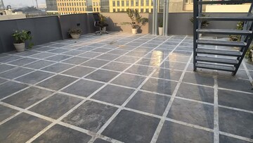 Balcony in 1 BHK Builder Floor at DLF Independent Floors, Dlf City Phase 3 – for Rent