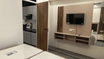 Bathroom in 1 BHK Builder Floor at DLF Independent Floors, Dlf City Phase 3 – for Rent