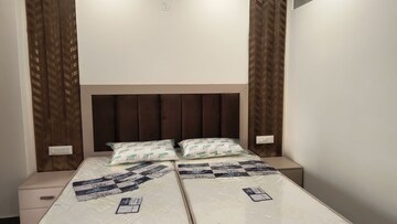 Bedroom in 1 BHK Builder Floor at DLF Independent Floors, Dlf City Phase 3 – for Rent