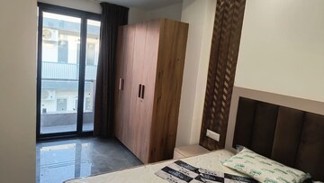 Bedroom in 1 BHK Builder Floor at DLF Independent Floors, Dlf City Phase 3 – for Rent