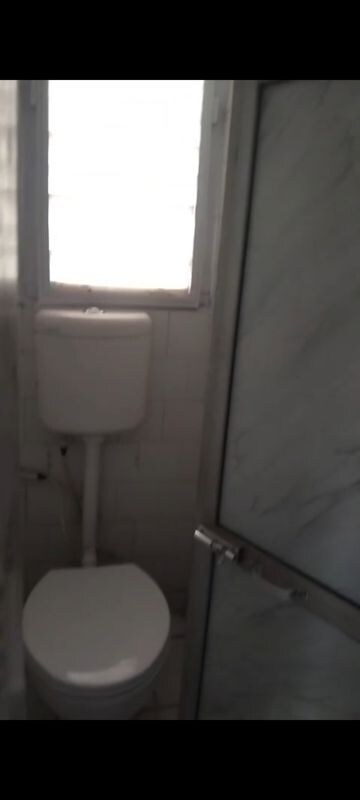 Bathroom in 1 BHK Apartment at Andheri West – for Rent