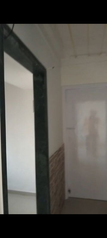 Room in 1 BHK Apartment at Andheri West – for Rent