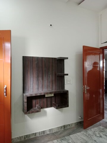 Living Room in 2 BHK Independent House at Sector 18 – for Rent