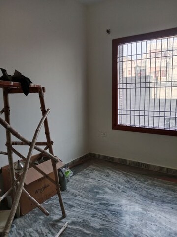 2 BHK Independent House For Rent in Sector 18