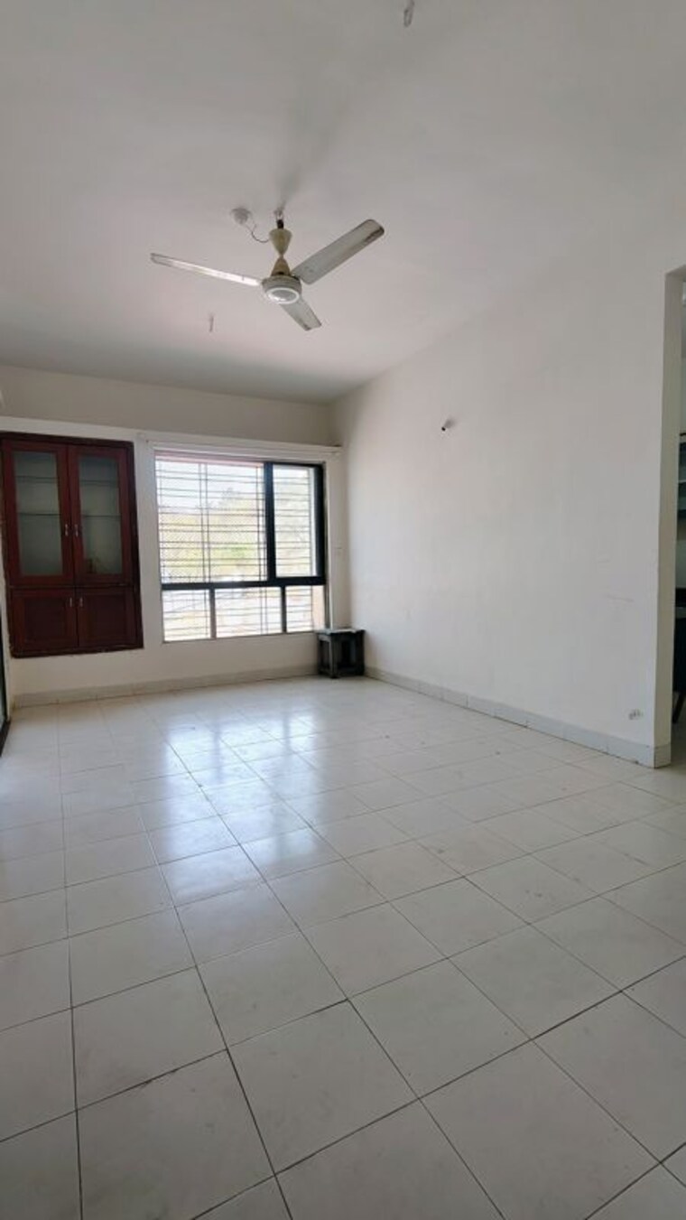 Room, bavdhan 2 Bedroom 1000 Sq.Ft. Apartment In Bavdhan Pune 10080397