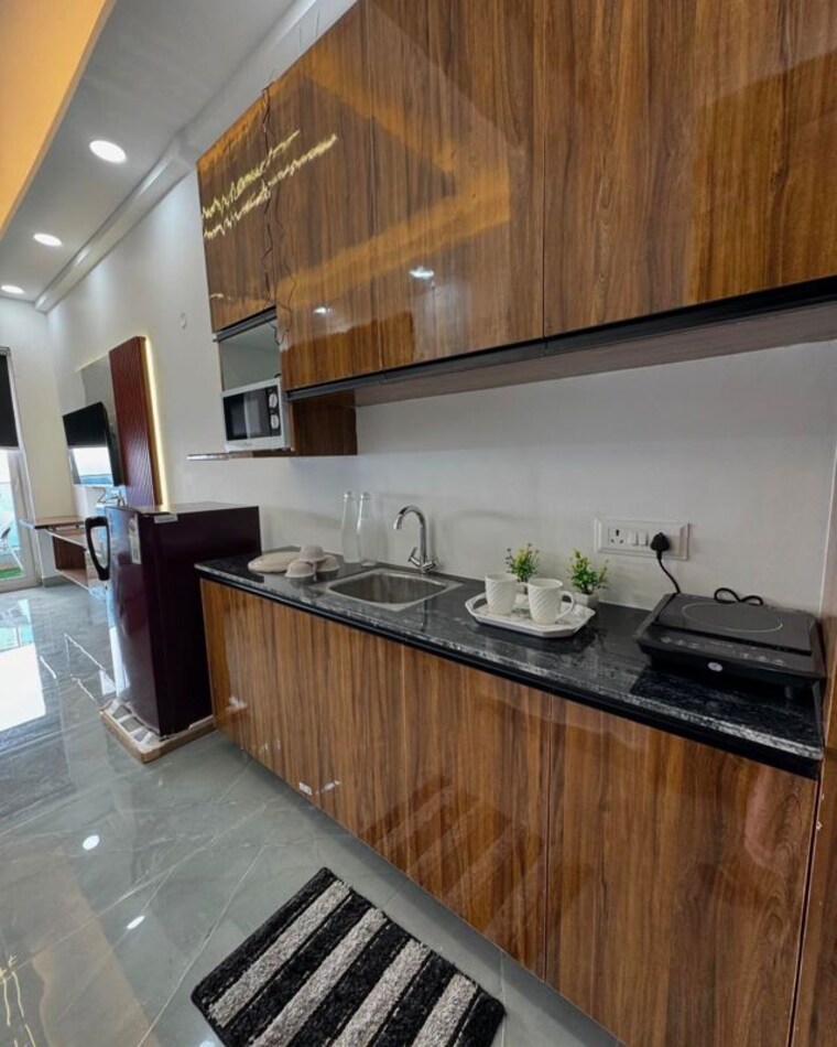 Kitchen, gaur-city-mall Studio 600 Sq.Ft. Apartment In Sector 4 Greater Noida Greater Noida 10080398