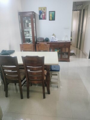 Team Area in 2 BHK Apartment at Sheth Vasant Oasis, Andheri East – for Rent