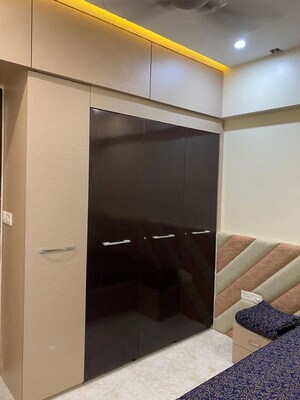 Master Bedroom in 2 BHK Apartment at Lodha Amara, Kolshet Road – for Rent