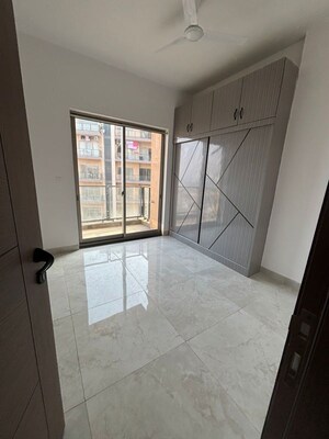 Room in 2 BHK Apartment at Urban Axis Urban Woods, Sushant Golf City – for Rent