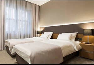 Bedroom in 1 BHK Apartment at Jal Vihar Colony, Sector 46 – for Rent