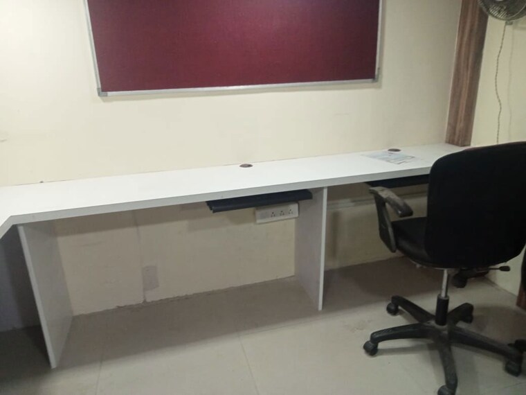 Team Area, haware-fantasia Commercial Office Space 210 Sq.Ft. In Vashi Sector 28 Navi Mumbai 10080467