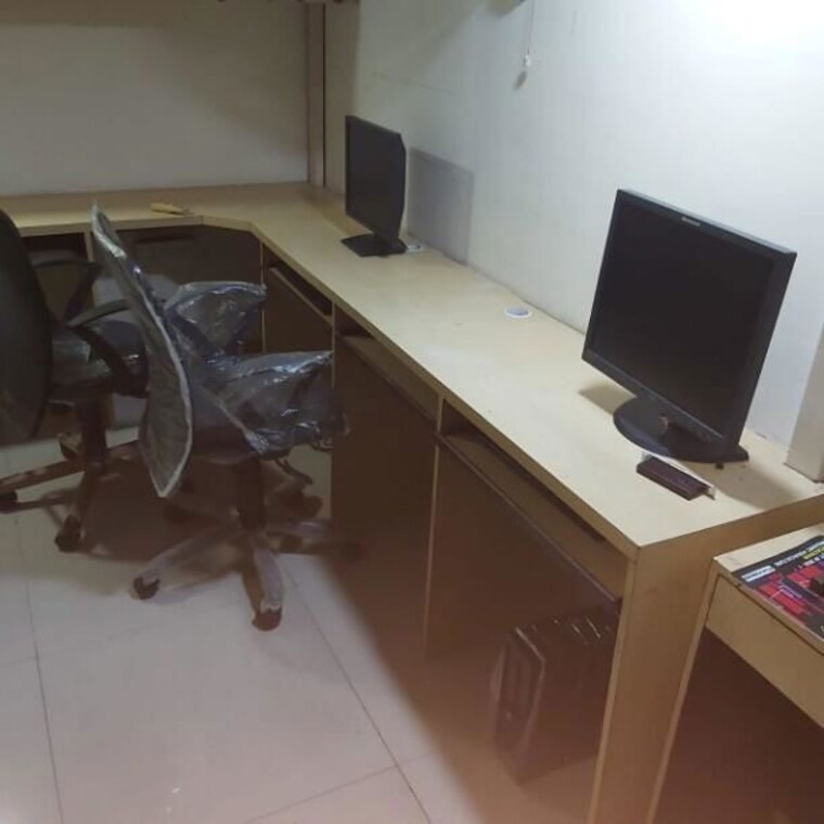 Team Area, haware-fantasia Commercial Office Space 212 Sq.Ft. In Vashi Sector 28 Navi Mumbai 10080481