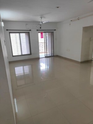 Room in 3 BHK Apartment at Brahma F Residences, Kalyani Nagar – for Rent