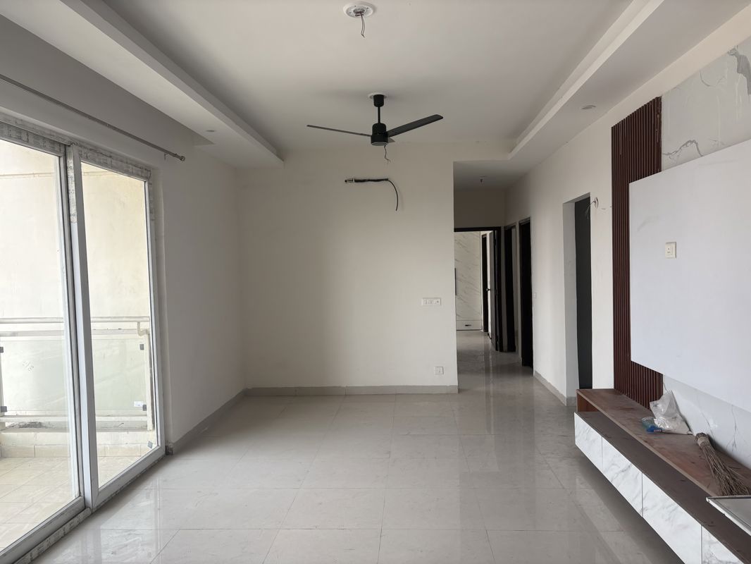 3 BHK + Basement 1700 Sq.Ft. Apartment in Divine Meadows
