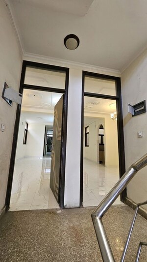 Building Lobby in 3.5 BHK Builder Floor at Chattarpur – for Rent