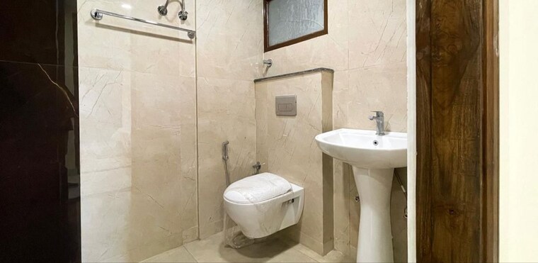 Bathroom, ramgarh bhudda 3 Bedroom 1745 Sq.Ft. Apartment In Ramgarh Bhudda Zirakpur 10080634