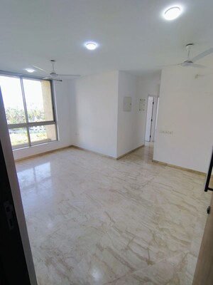 2 BHK Apartment For Rent in Hiranandani Estate Barca, Ghodbunder Road