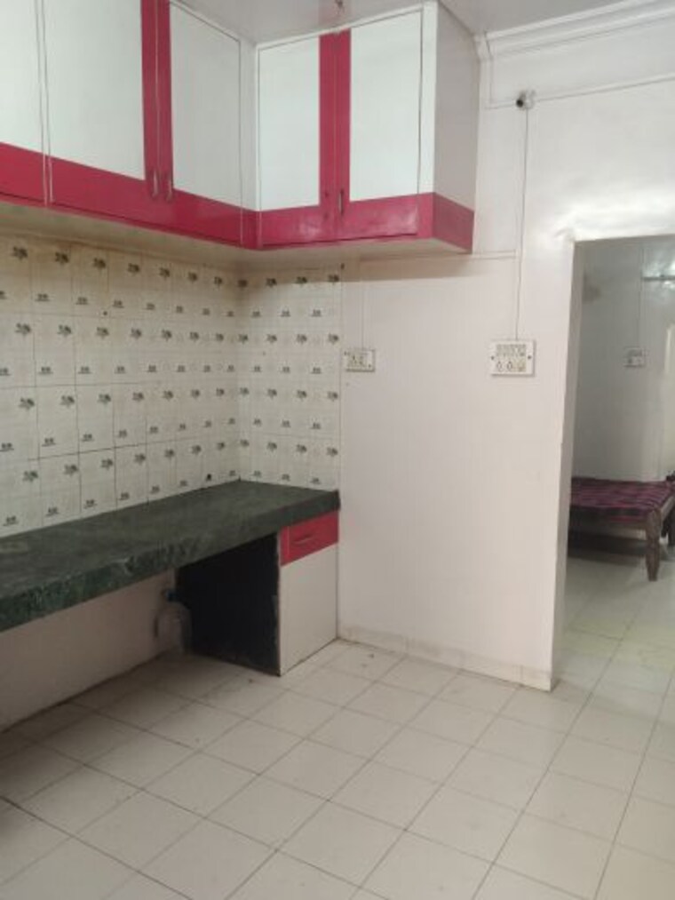 Kitchen, mig-colony-gokhalenagar 1 Bedroom 550 Sq.Ft. Apartment In Gokhalenagar Pune 10080649