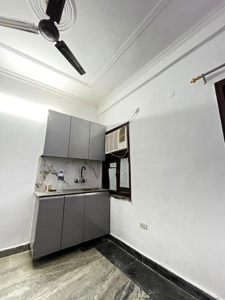 Kitchen, saket 1 RK 300 Sq.Ft. Apartment In Saket Delhi 10080664