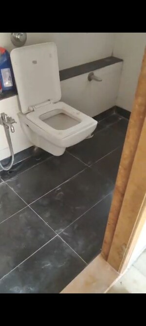 Bathroom in 2 BHK Apartment at Pushpanjali Apartment Prabhadevi, Prabhadevi – for Rent