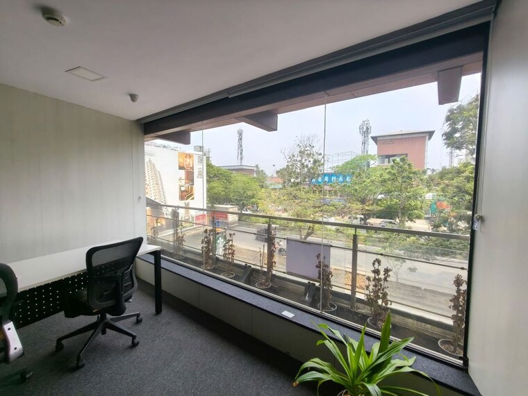 Gym, chakkaraparambu Commercial Office Space 2194 Sq.Ft. In Chakkaraparambu Kochi 10079959