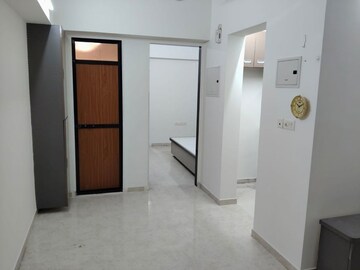  1 BHK Apartment at Lodha Amara, Kolshet Road – for Sale