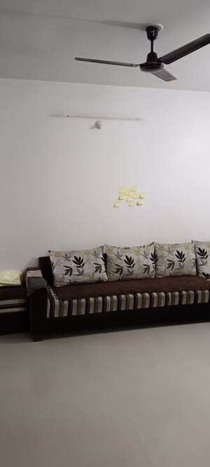 Living Room in 2 BHK Apartment at Makarba – for Rent
