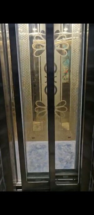 Building Lobby in 3 BHK Builder Floor at Uttam Nagar – for Sale