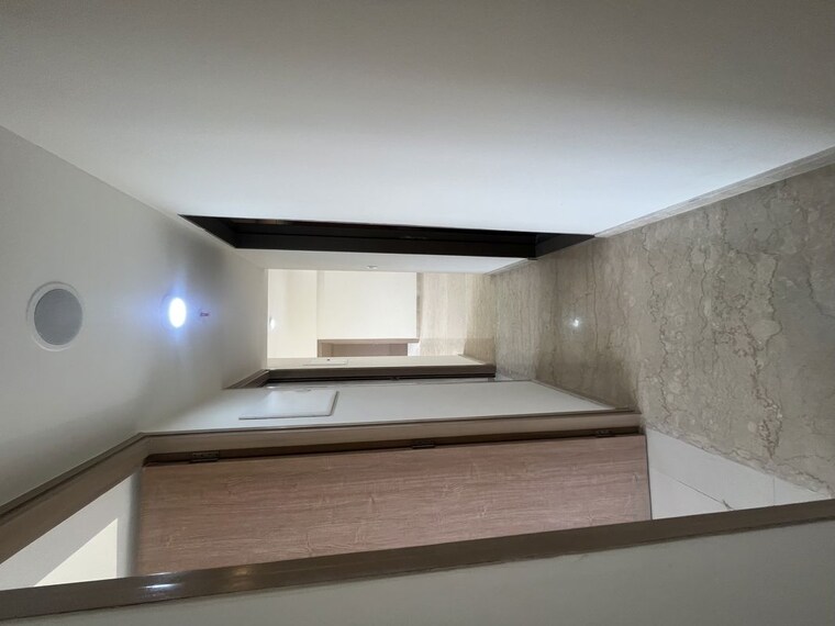 Lobby, lodha-woods 3.5 Bedroom 1100 Sq.Ft. Apartment In Kandivali East Mumbai 10080735