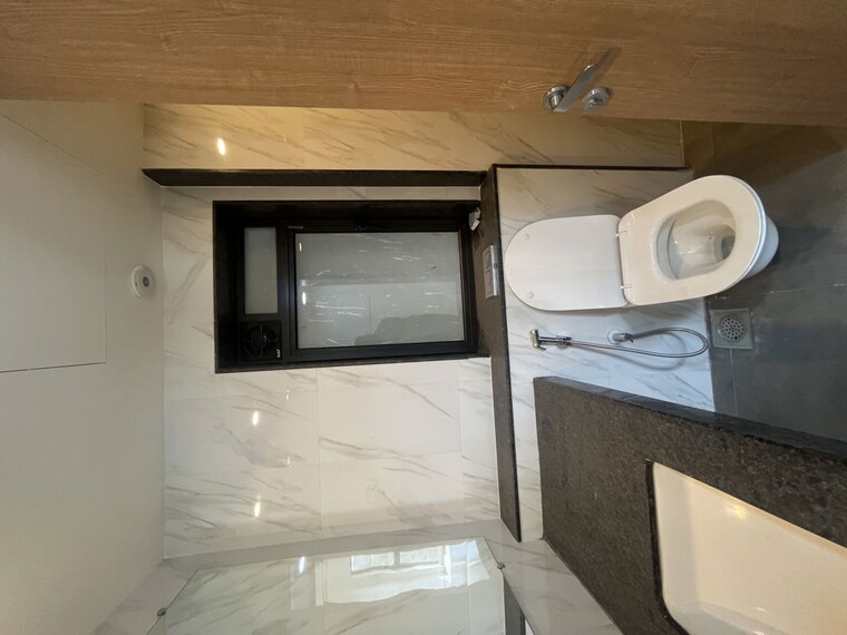 Bathroom, lodha-woods 3.5 Bedroom 1100 Sq.Ft. Apartment In Kandivali East Mumbai 10080735