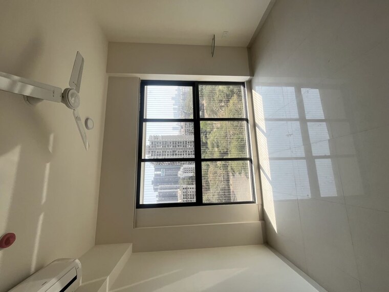 Bedroom, lodha-woods 3.5 Bedroom 1100 Sq.Ft. Apartment In Kandivali East Mumbai 10080735