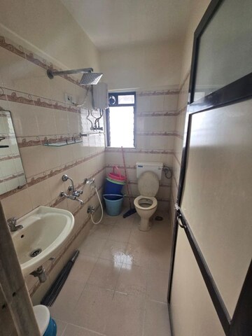 Master Bedroom in 3 BHK Apartment at West View Vile Parle West, Vile Parle West – for Rent