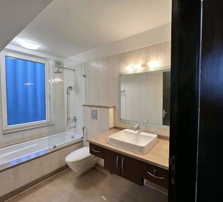 Kitchen, defence colony 3 Bedroom 325 Sq.Yd. Builder Floor In Defence Colony Delhi 10080791