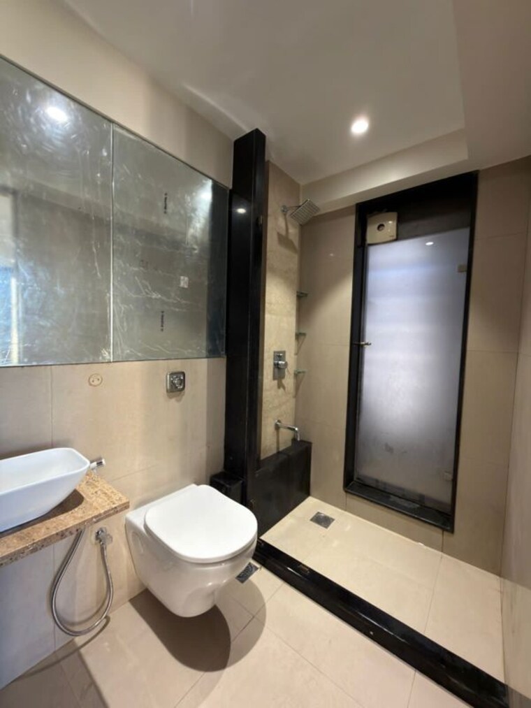 Bathroom, laxmi-niwas-khar-west 2 Bedroom 750 Sq.Ft. Apartment In Khar West Mumbai 10080862