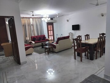 3 BHK Builder Floor For Rent in Sector 40