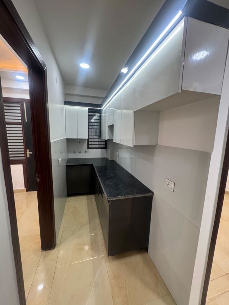 Kitchen, uttam nagar 2 Bedroom 550 Sq.Ft. Builder Floor In Uttam Nagar Delhi 10080873