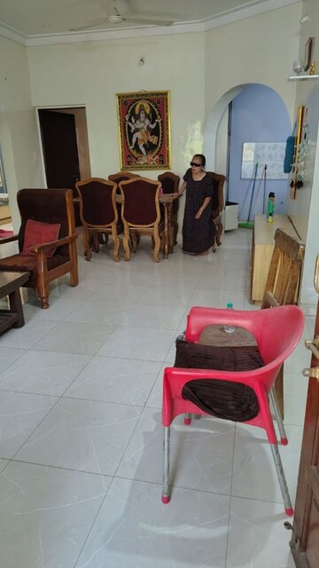 Team Area in 3 BHK Independent House at Koregaon Park Annexe – for Rent