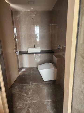 Bathroom in 2 BHK Apartment at Satra Rehana Heights CHS, Santacruz West – for Sale